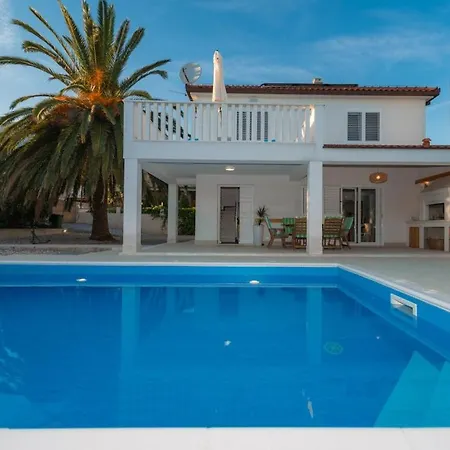 Luxury Holiday With Private Pool By The Beach In - Peljesac Villa *