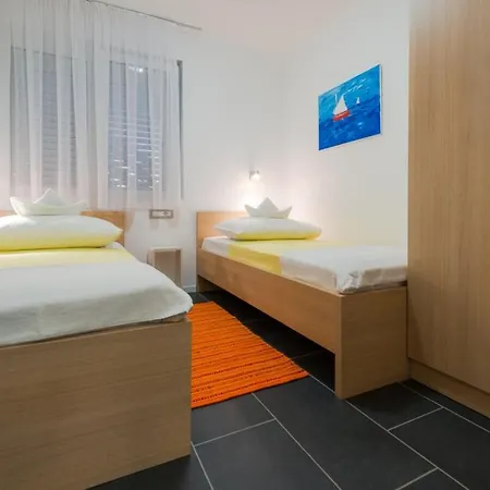 Luxury Holiday With Private Pool By The Beach In - Peljesac * Orebic