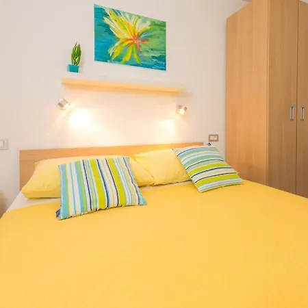 Luxury Holiday With Private Pool By The Beach In - Peljesac