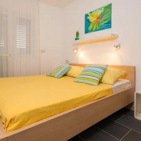 Luxury Holiday With Private Pool By The Beach In - Peljesac